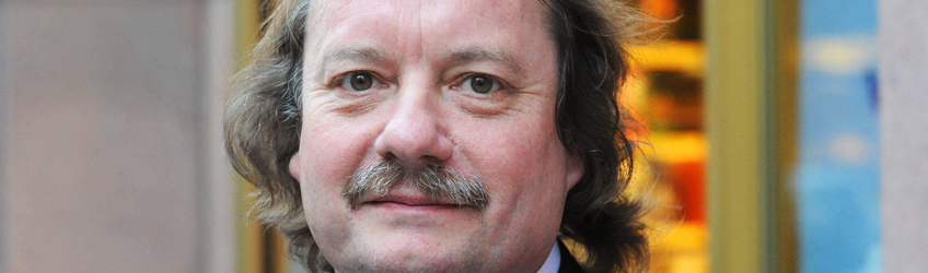 Sobre el futur de les escoles de política pública