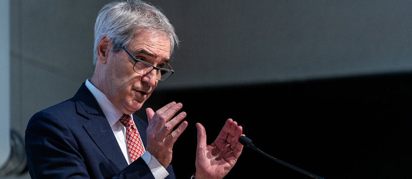 Michael Ignatieff a Esade: “Les universitats som a la primera línia de la globalització”