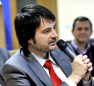 Quin valor té el directiu públic a Espanya?